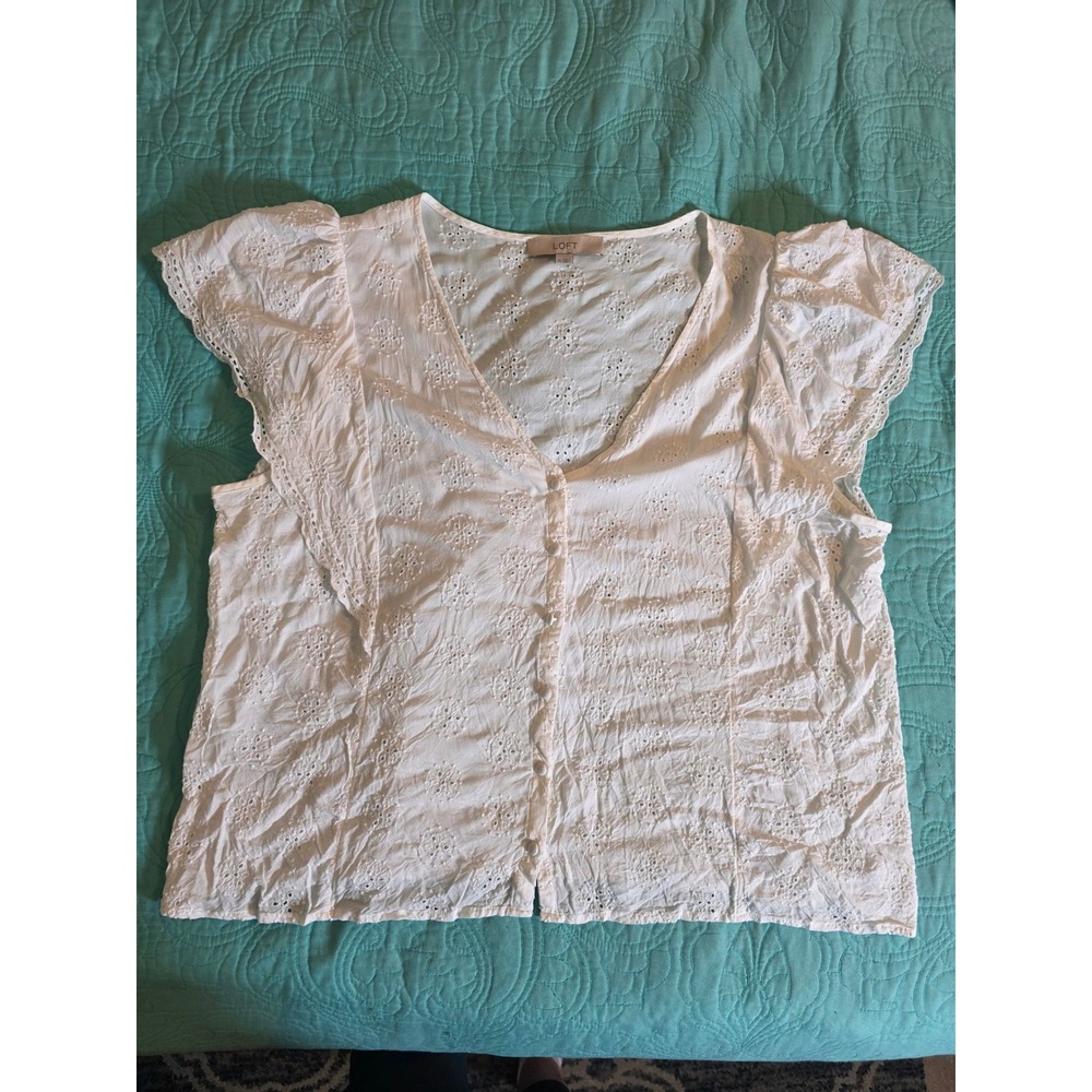LOFT White Eyelet Embroidery Flutter Sleeve Button Front Blouse XL 541075